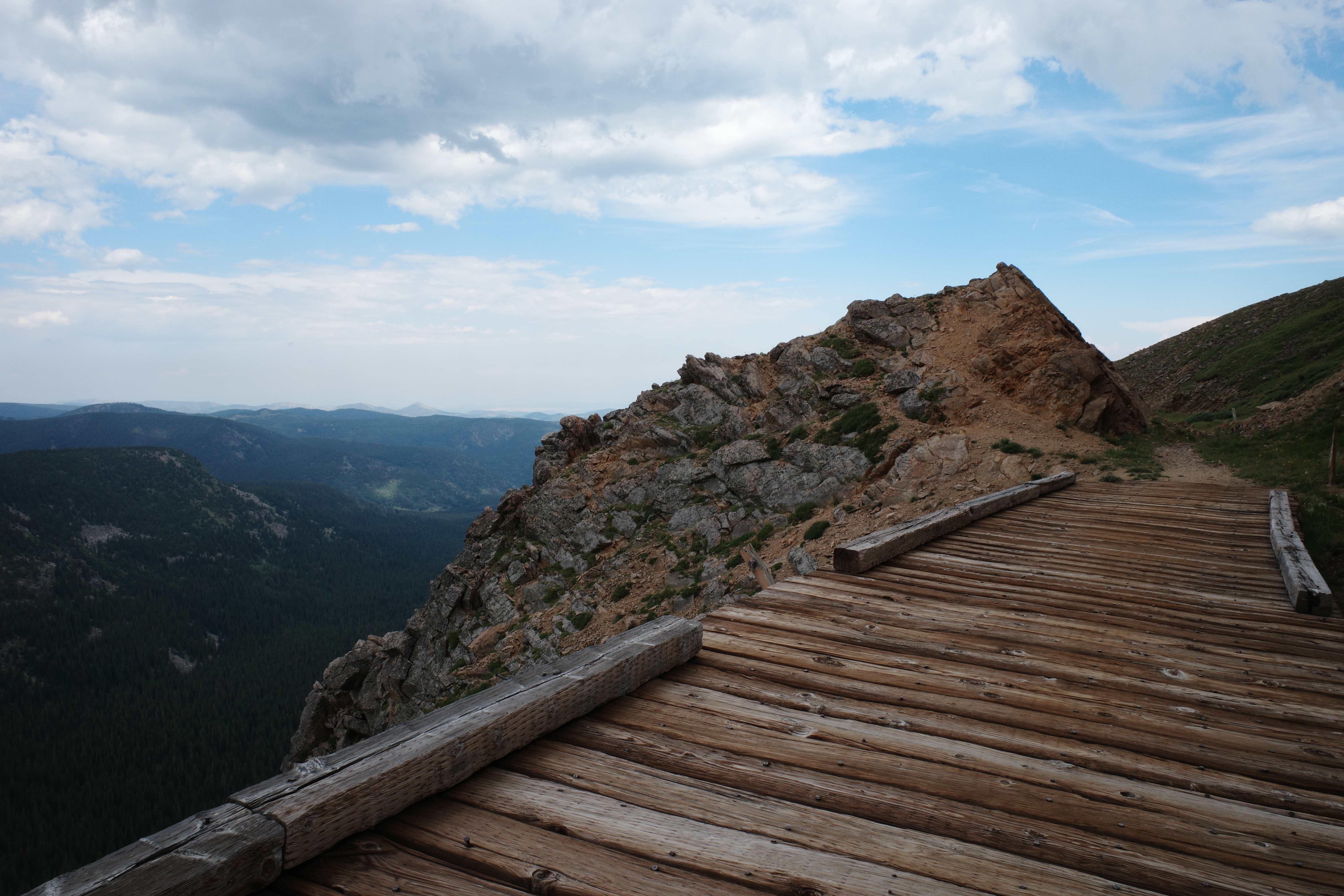 Sorry no alt yet but this is a cool photo.