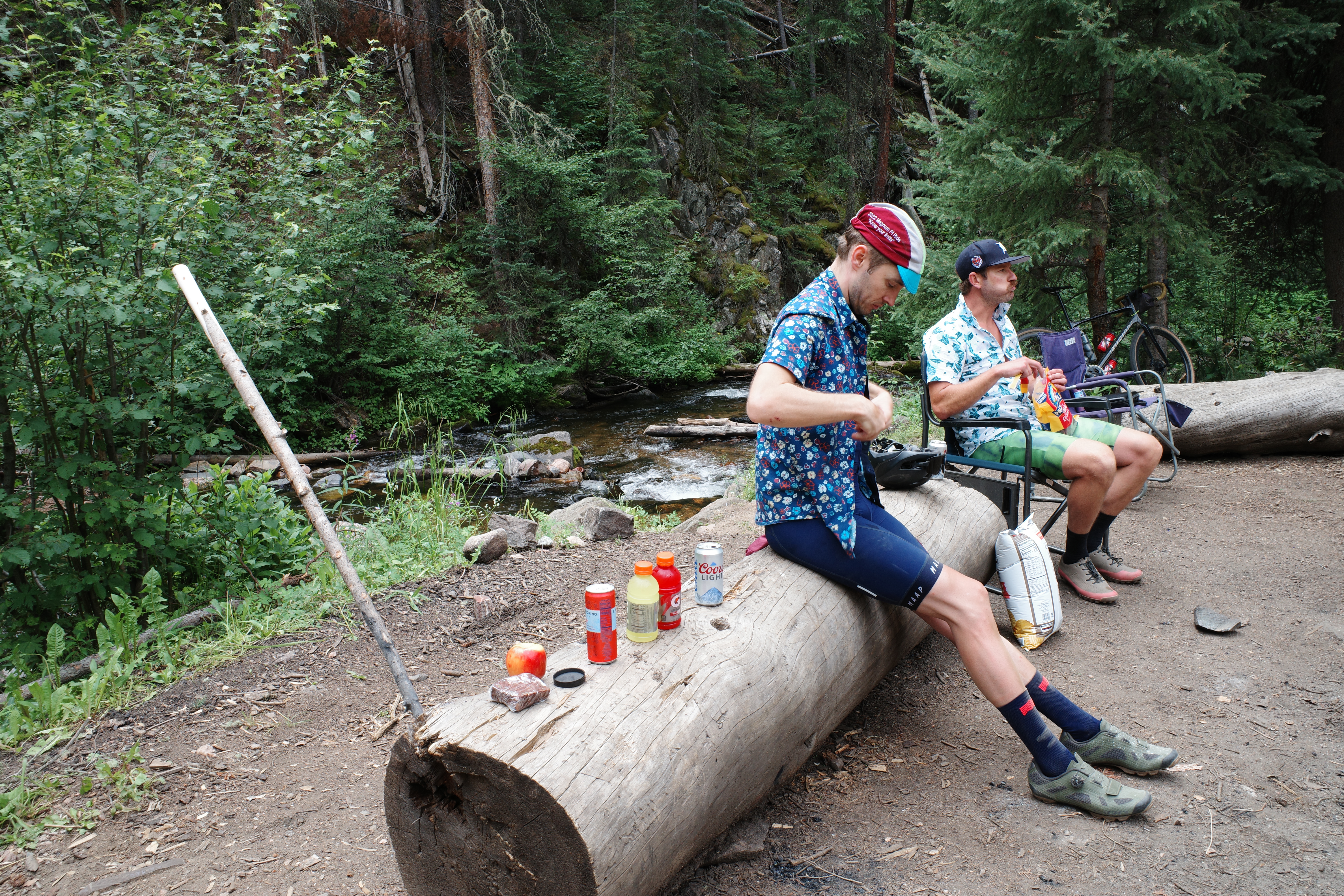 Sorry no alt yet but this is a cool photo.